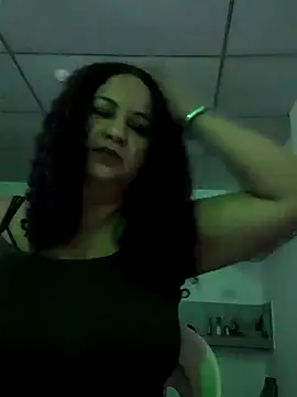 Snapshot of ANTHONYHOTT69 chatting on 10, 10, 2025 ANTHONYHOTT69 online show from 10, 10, 2025