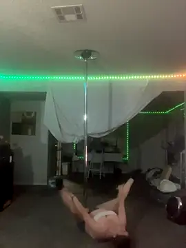 BuzzBunni69 online show from 13, 10, 2025