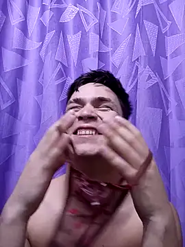 Snapshot of Aaron_Foxxx chatting on 28, 9, 2025 Aaron Foxxx online show from 28, 9, 2025