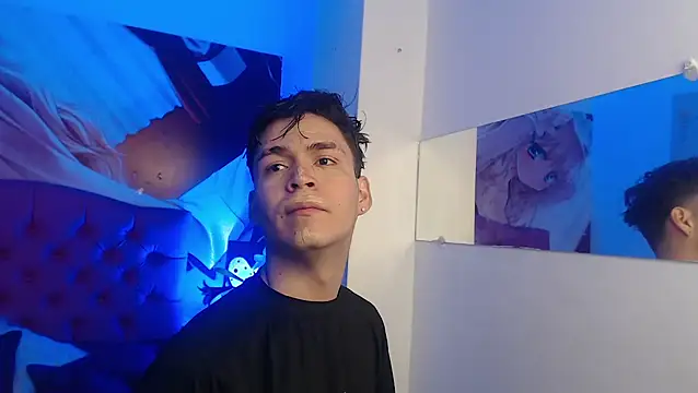 Snapshot of Aaron_Foxxx chatting on 19, 11, 2025 Aaron Foxxx online show from 19, 11, 2025