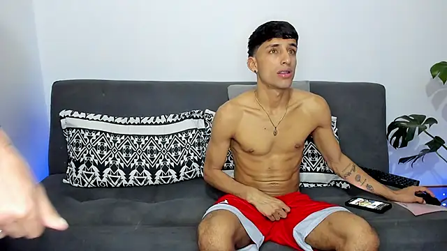 Snapshot of joe_foxx chatting on 13, 11, 2025 joe foxx online show from 13, 11, 2025