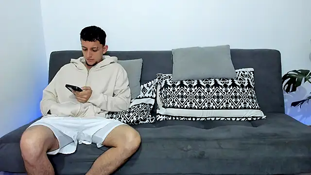 Snapshot of joe_foxx chatting on 20, 11, 2025 joe foxx online show from 20, 11, 2025