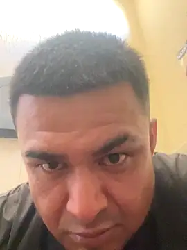 Snapshot of Sk3m_veryhot chatting on 23, 10, 2025 Sk3m veryhot online show from 23, 10, 2025