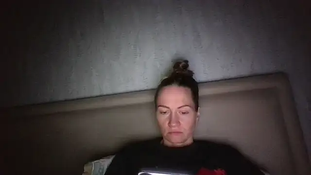 Snapshot of Thavione chatting on 27, 2, 2026 Thavione online show from 27, 2, 2026