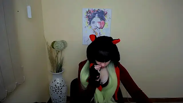 Snapshot of Dream_Caster_ chatting on 13, 10, 2025 Dream Caster online show from 13, 10, 2025