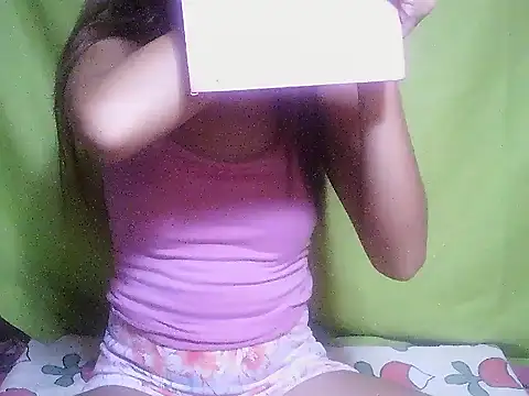 Snapshot of SweetPussie18x chatting on 20, 11, 2025 SweetPussie18x online show from 20, 11, 2025