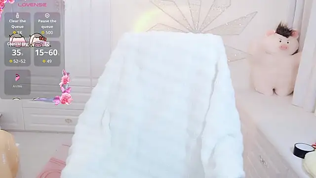 Snapshot of Coco-Di chatting on 27, 10, 2025 Coco-Di online show from 27, 10, 2025