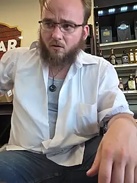 bear8t online show from 25, 5, 2026
