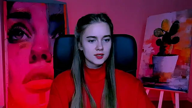 Snapshot of JuneWoods chatting on 24, 11, 2025 JuneWoods online show from 24, 11, 2025