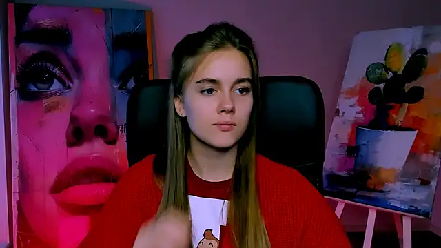 Snapshot of JuneWoods chatting on 28, 11, 2025 JuneWoods online show from 28, 11, 2025