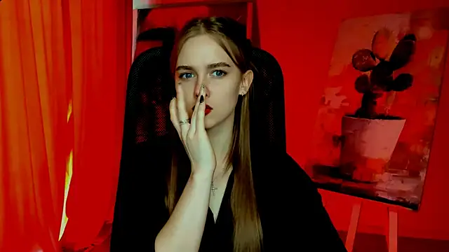 JuneWoods online show from 6, 4, 2026