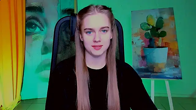 JuneWoods online show from 9, 4, 2026