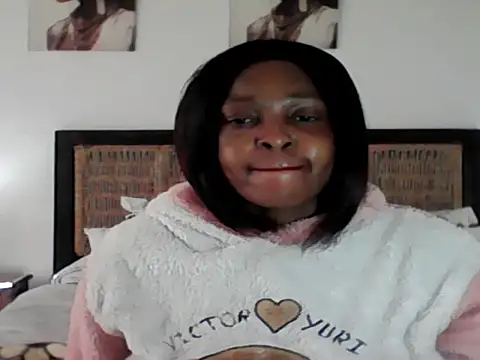 Snapshot of Blacksashaxx chatting on 7, 6, 2026 Blacksashaxx online show from 7, 6, 2026
