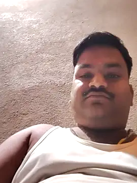 Snapshot of desiyouth94 chatting on 25, 10, 2025 desiyouth94 online show from 25, 10, 2025