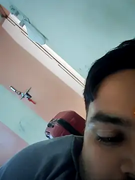 Snapshot of desiyouth94 chatting on 2, 11, 2025 desiyouth94 online show from 2, 11, 2025