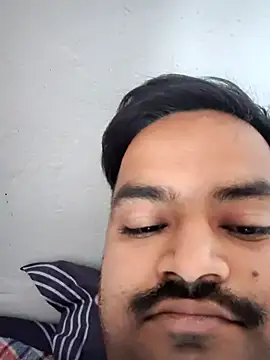 Snapshot of desiyouth94 chatting on 10, 11, 2025 desiyouth94 online show from 10, 11, 2025