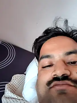 Snapshot of desiyouth94 chatting on 23, 11, 2025 desiyouth94 online show from 23, 11, 2025