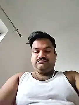 Snapshot of desiyouth94 chatting on 24, 11, 2025 desiyouth94 online show from 24, 11, 2025