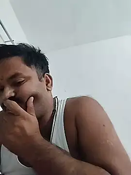 Snapshot of desiyouth94 chatting on 25, 11, 2025 desiyouth94 online show from 25, 11, 2025