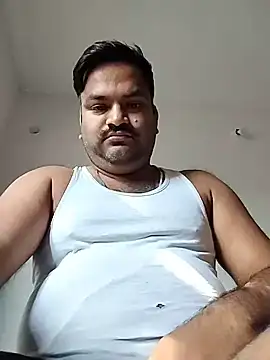 Snapshot of desiyouth94 chatting on 26, 11, 2025 desiyouth94 online show from 26, 11, 2025