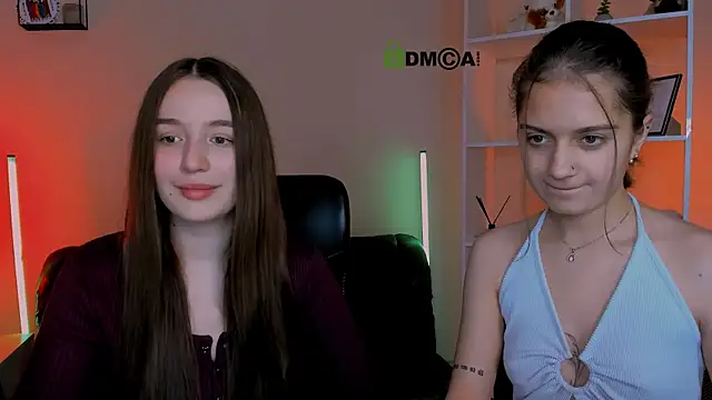 Snapshot of leslie_bird chatting on 27, 11, 2025 leslie bird online show from 27, 11, 2025