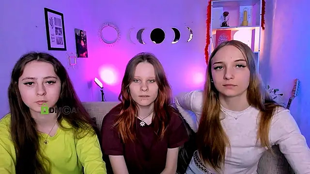 rebecca smile online show from 7, 4, 2026