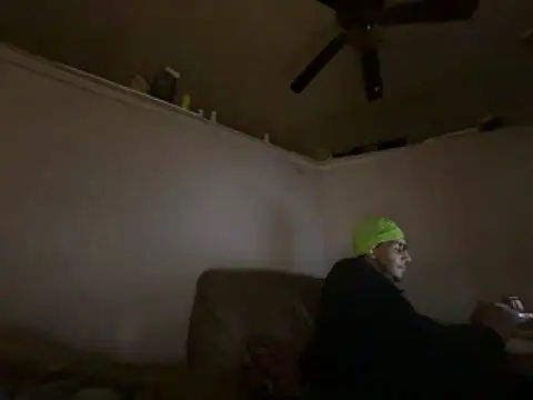 Snapshot of ThrowedWorldWide chatting on 13, 11, 2025 ThrowedWorldWide online show from 13, 11, 2025