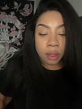 Snapshot of NeliaHexxen chatting on 18, 12, 2025 NeliaHexxen online show from 18, 12, 2025