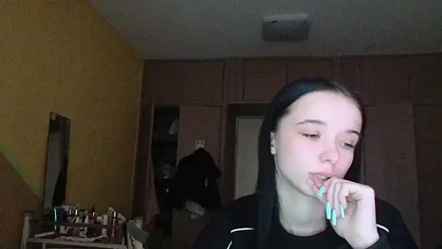 Emilia Light online show from 3, 4, 2026