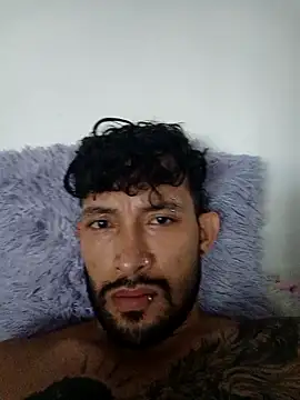 Snapshot of kingbickcockDn chatting on 28, 9, 2025 kingbickcockDn online show from 28, 9, 2025