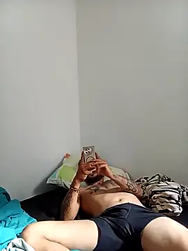 Snapshot of kingbickcockDn chatting on 19, 10, 2025 kingbickcockDn online show from 19, 10, 2025