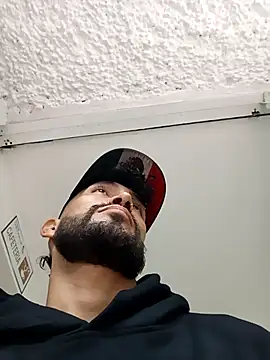 Snapshot of kingbickcockDn chatting on 14, 11, 2025 kingbickcockDn online show from 14, 11, 2025