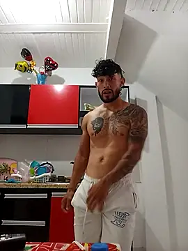 Snapshot of kingbickcockDn chatting on 17, 11, 2025 kingbickcockDn online show from 17, 11, 2025