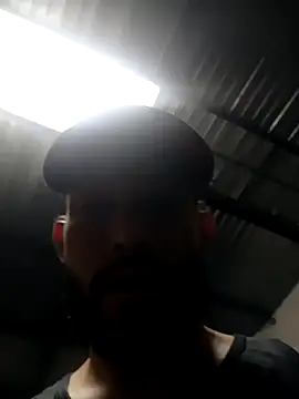 Snapshot of kingbickcockDn chatting on 18, 11, 2025 kingbickcockDn online show from 18, 11, 2025