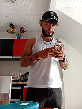 Snapshot of kingbickcockDn chatting on 20, 11, 2025 kingbickcockDn online show from 20, 11, 2025