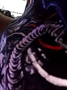 Snapshot of kingbickcockDn chatting on 5, 12, 2025 kingbickcockDn online show from 5, 12, 2025