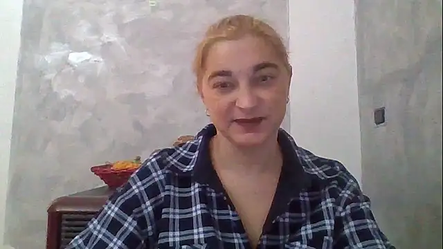 GoldenAngelMilf online show from 7, 1, 2026