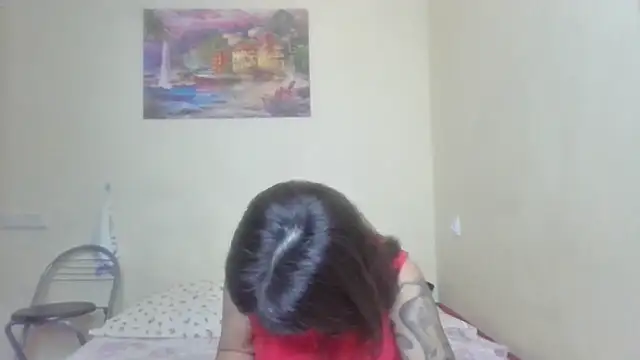 Snapshot of QueenMomyS chatting on 13, 12, 2025 QueenMomyS online show from 13, 12, 2025
