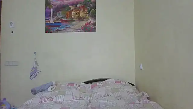 Snapshot of QueenMomyS chatting on 17, 4, 2026 QueenMomyS online show from 17, 4, 2026