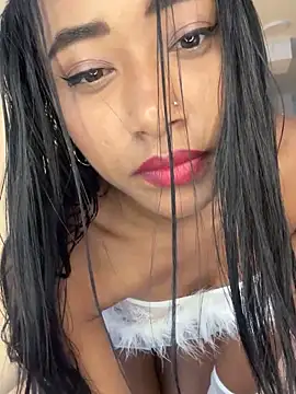 Snapshot of Soleyma_ chatting on 7, 10, 2025 Soleyma  online show from 7, 10, 2025