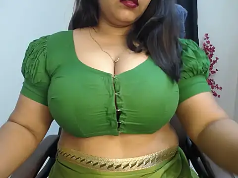 Queen Homaira online show from 28, 2, 2026