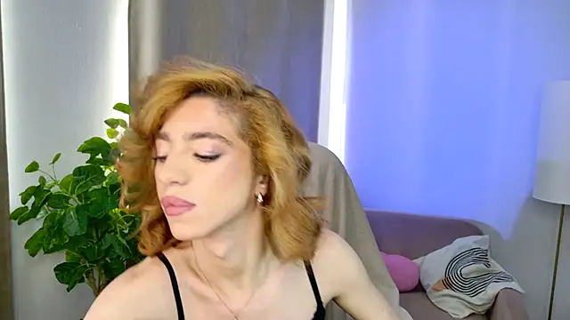 Snapshot of Vanessa__Ray chatting on 3, 10, 2025 Vanessa Ray online show from 3, 10, 2025