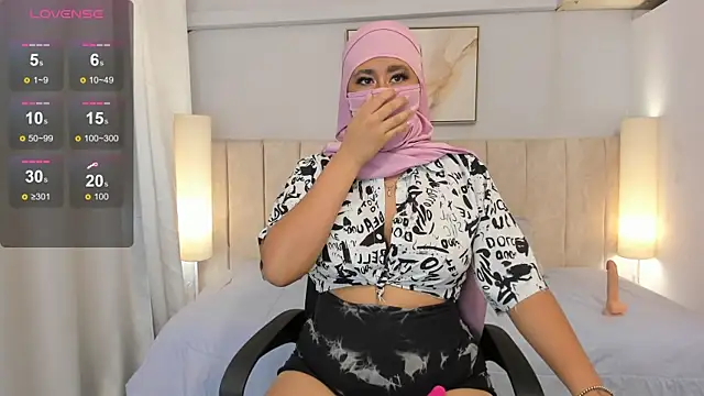 Snapshot of Ridwana_Haddad chatting on 29, 9, 2025 Ridwana Haddad online show from 29, 9, 2025