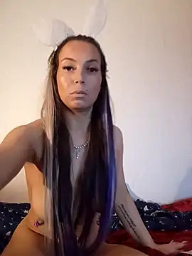 Snapshot of Conny_Shellie chatting on 12, 10, 2025 Conny Shellie online show from 12, 10, 2025