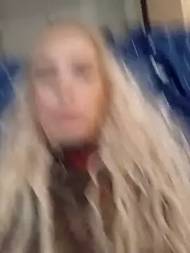 Snapshot of Conny_Shellie chatting on 12, 11, 2025 Conny Shellie online show from 12, 11, 2025