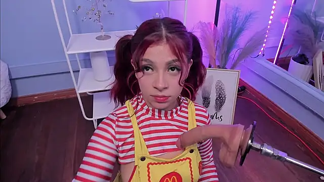 KathiaSaenz  online show from 29, 11, 2025