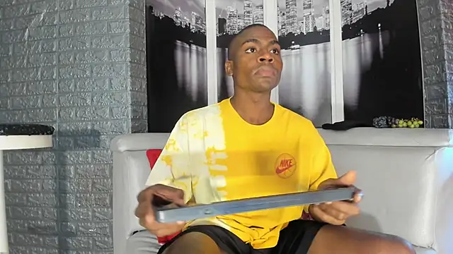 Snapshot of george_lance chatting on 12, 10, 2025 george lance online show from 12, 10, 2025