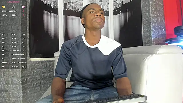 Snapshot of george_lance chatting on 29, 10, 2025 george lance online show from 29, 10, 2025