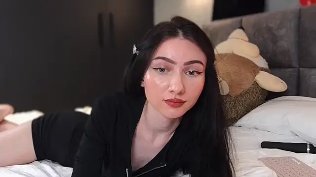 Snapshot of AnaMoonlight chatting on 11, 11, 2025 AnaMoonlight online show from 11, 11, 2025