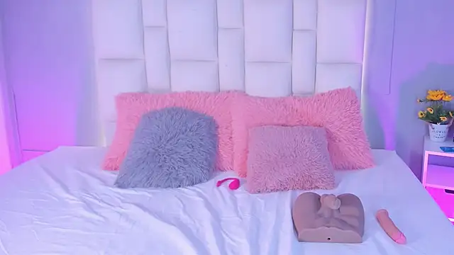 Snapshot of Athenea__fox chatting on 25, 11, 2025 Athenea fox online show from 25, 11, 2025